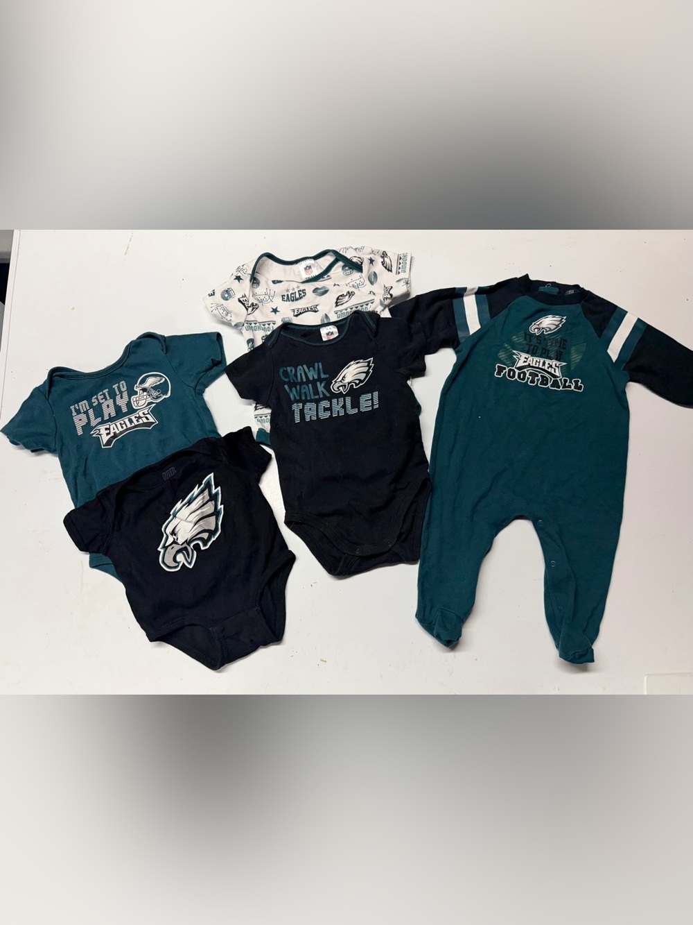 Team Apparel Baby Boys Eagles Green and Black One-Piece Bodysuit Lot